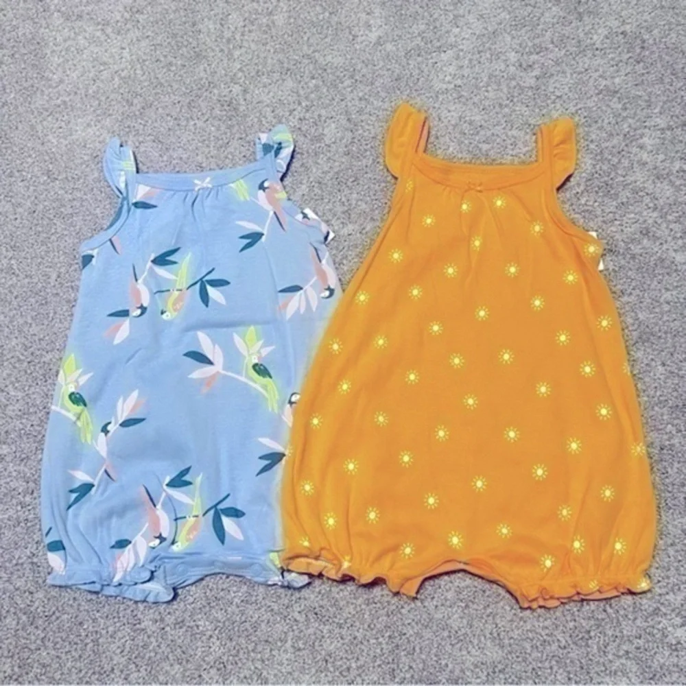 NWT set of two Carters rompers size 6 months